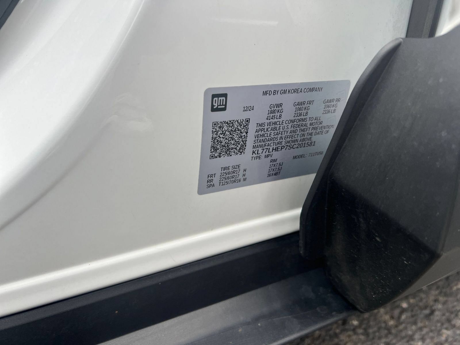 Used 2025 Chevrolet Trax LT FWD image 29