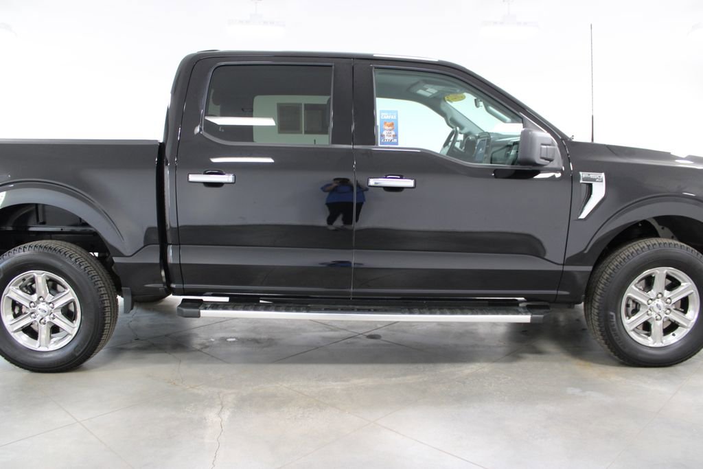 Used 2025 Ford F150 XLT w/ Equipment Group 301A Standard image 11