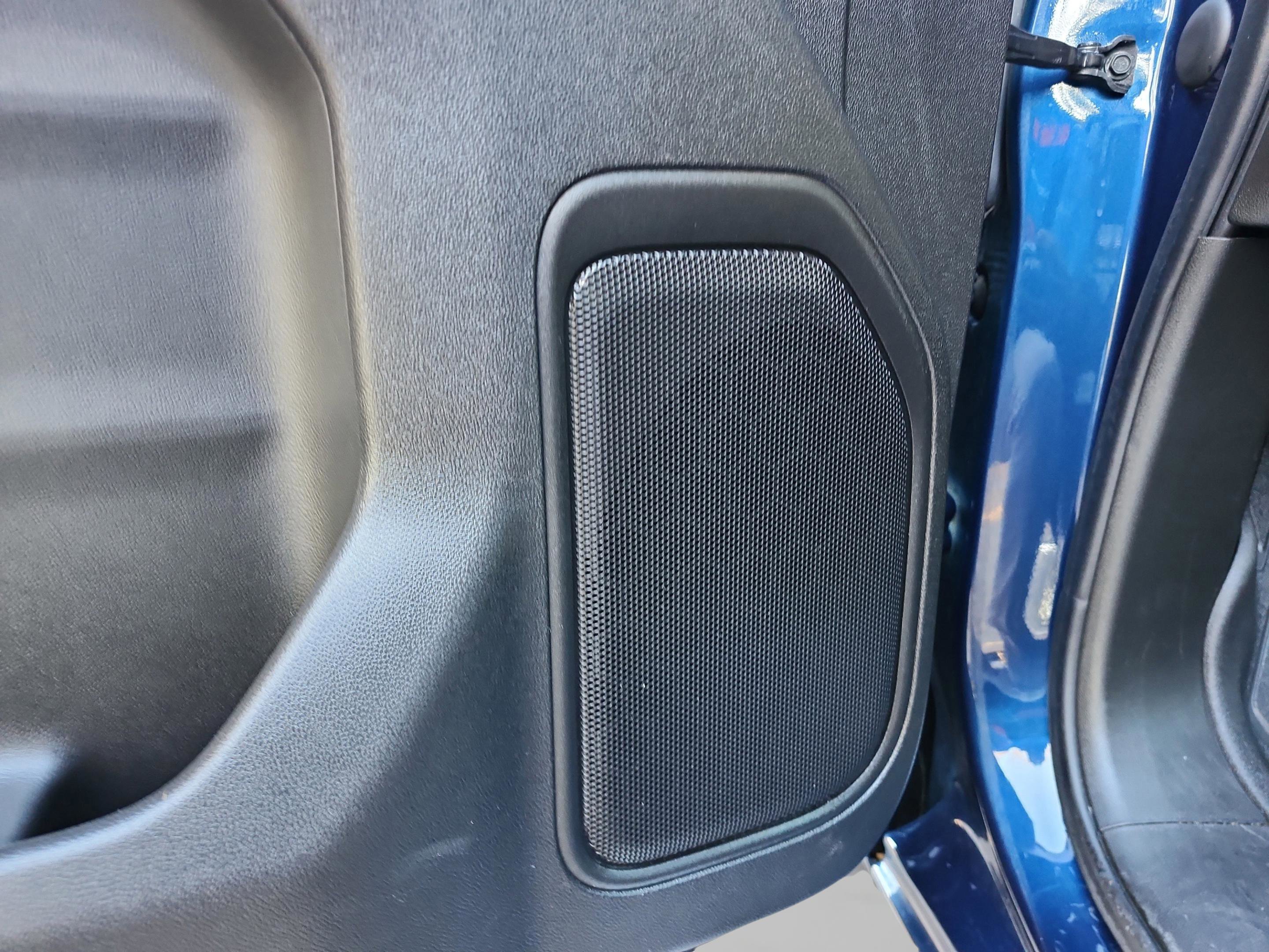 Used 2023 GMC Sierra 2500 SLT image 28