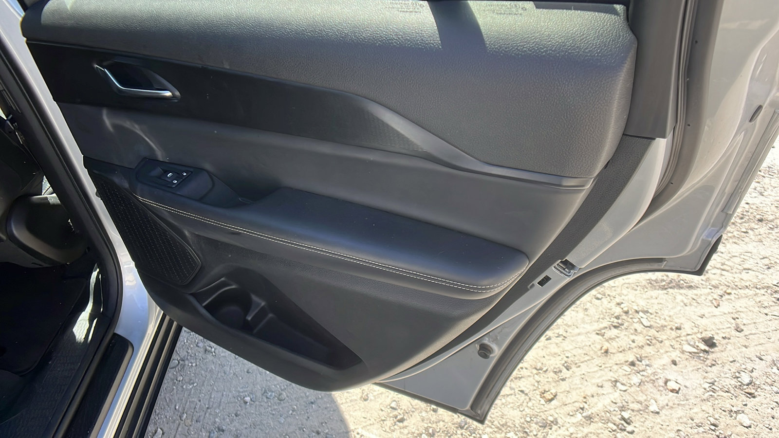 Used 2024 Jeep Grand Cherokee L Laredo image 20