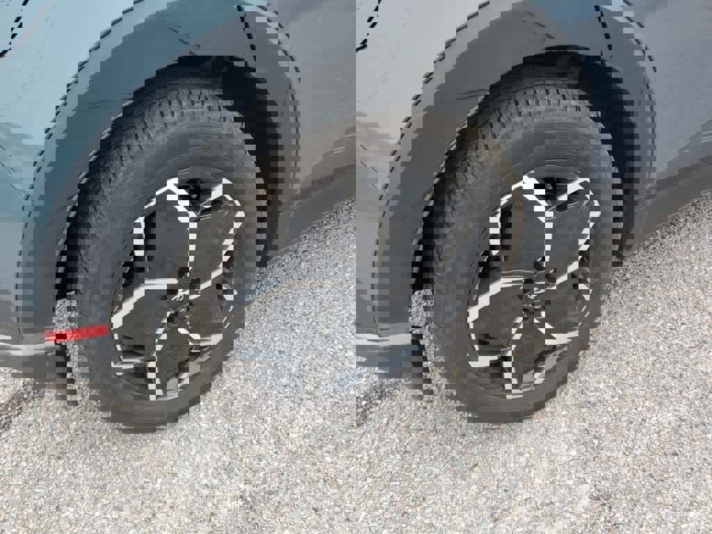 Used 2023 Hyundai Ioniq 5 SEL image 11