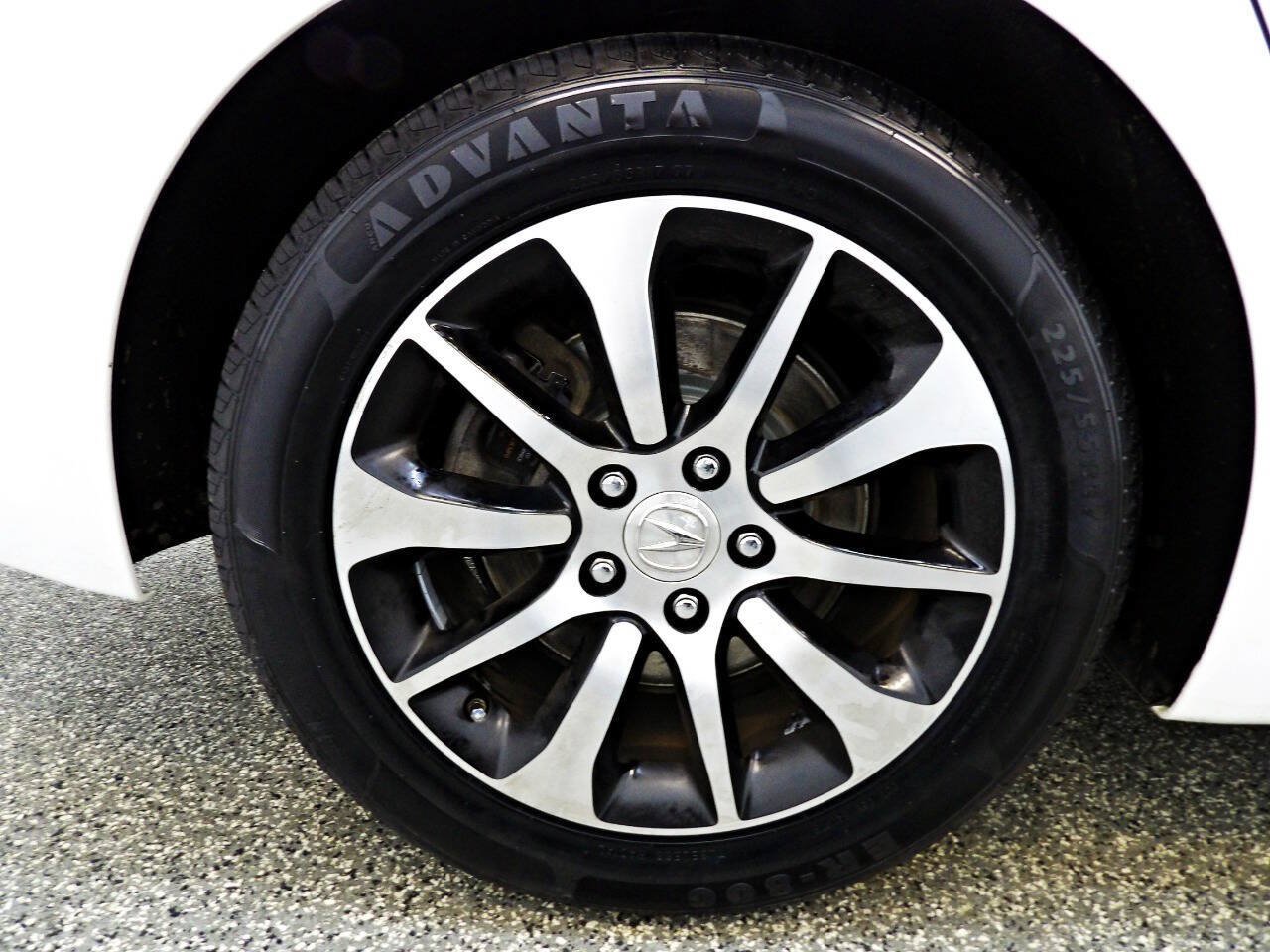 Used 2016 Acura TLX w/ Technology Package FWD image 21