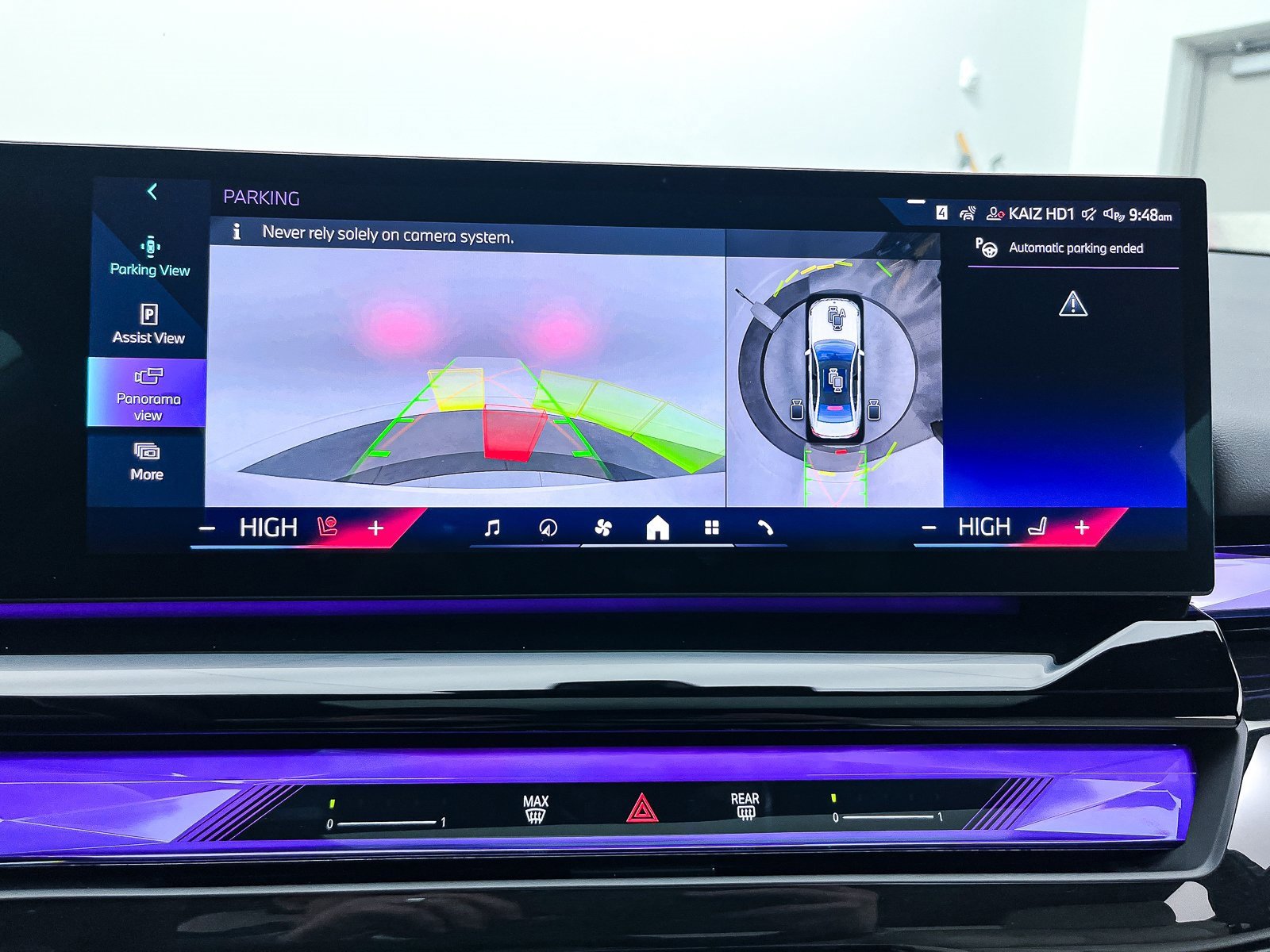 Used 2024 BMW i5 eDrive40i w/ M Sport Package image 10