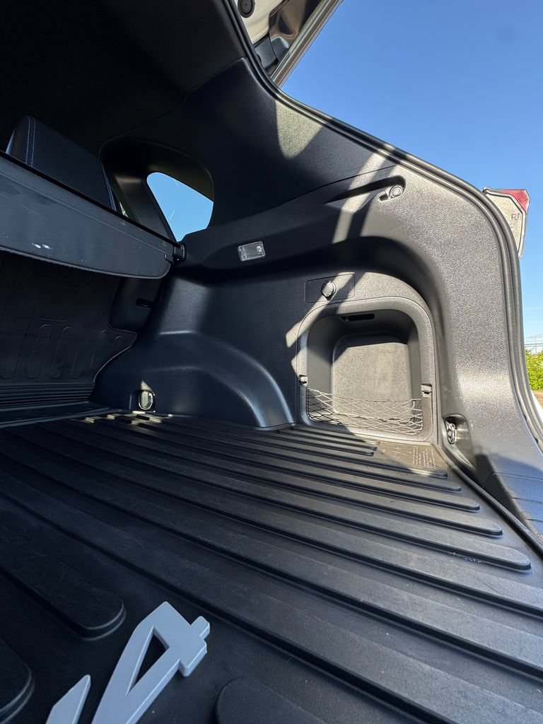 Used 2021 Toyota RAV4 XSE AWD/4WD image 12