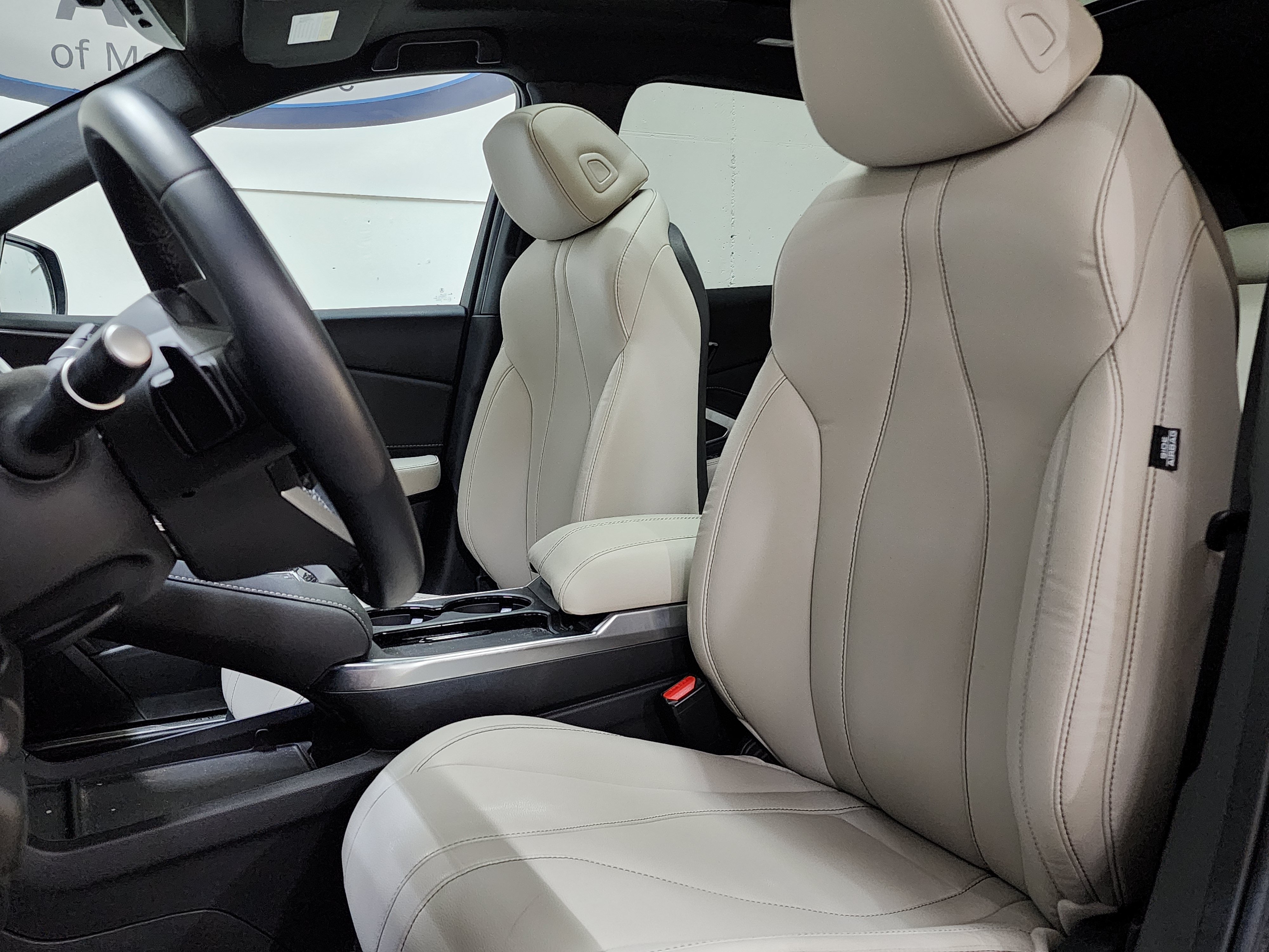 Certified 2025 Acura RDX SH-AWD image 13