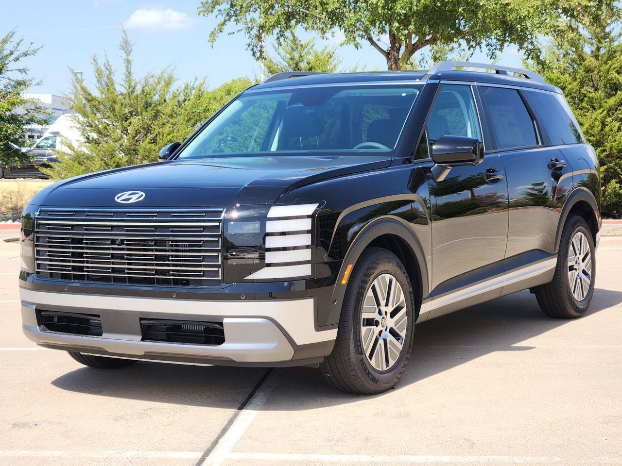 New 2027 Hyundai Palisade SEL Premium FWD image 2