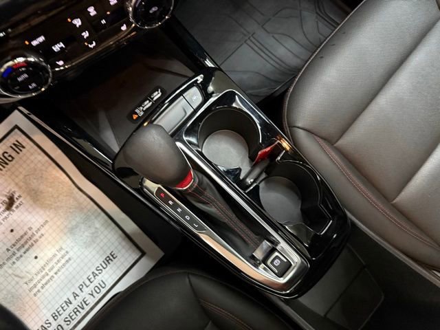 Certified 2025 Chevrolet Trax RS w/ Sunroof Package image 28