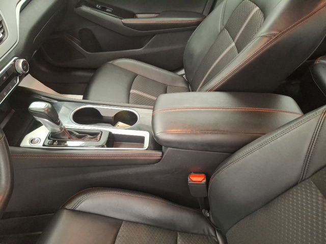 Used 2024 Nissan Altima 2.5 SR image 23