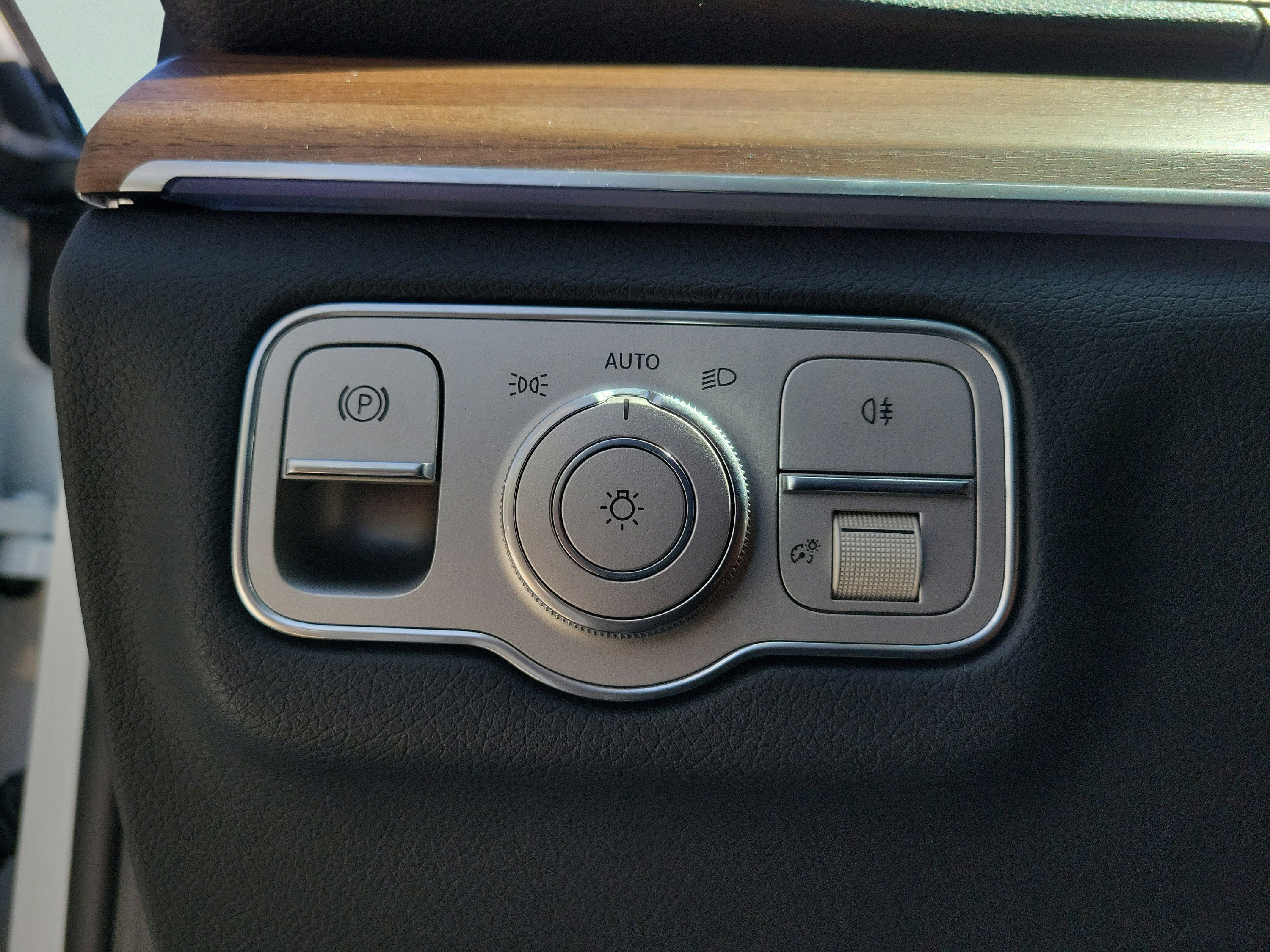 Certified 2026 Mercedes-Benz GLE 350 4MATIC image 21