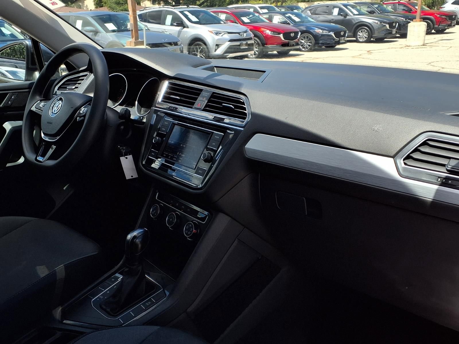 Certified 2020 Volkswagen Tiguan S FWD image 25