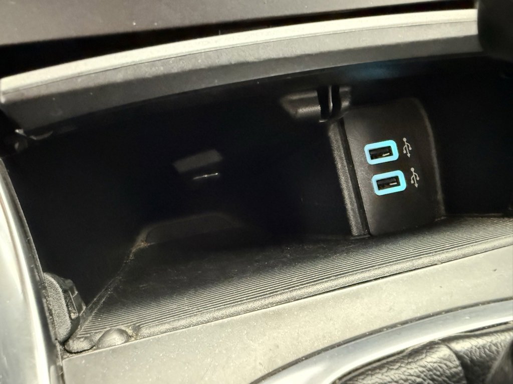 Used 2017 Ford Edge Titanium w/ Equipment Group 301A image 33