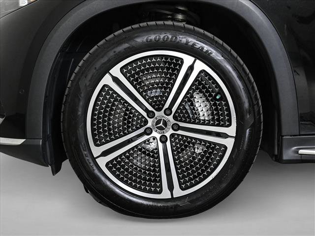 Certified 2023 Mercedes-Benz EQS 450+ 4MATIC SUV image 25