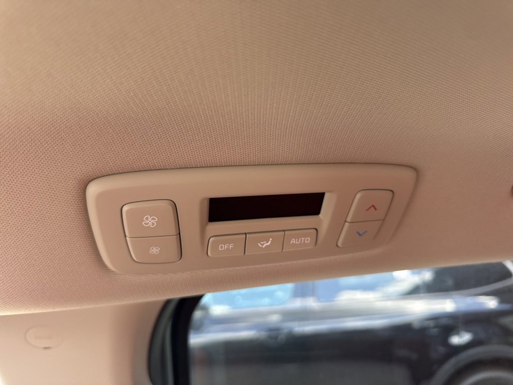 New 2026 Kia Carnival SX image 12