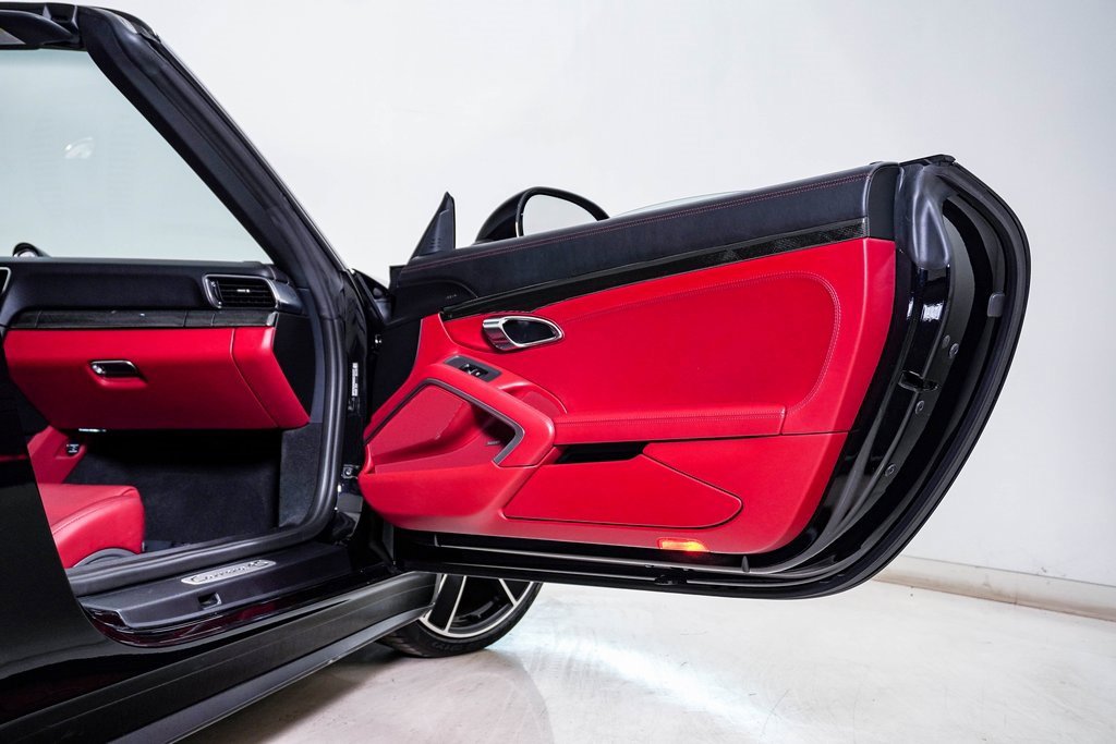 Used 2017 Porsche 911 Carrera 4S image 17