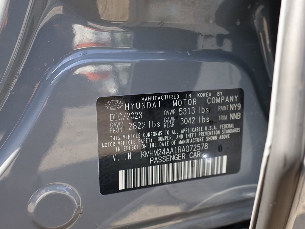 Used 2024 Hyundai Ioniq 6 SE RWD image 44
