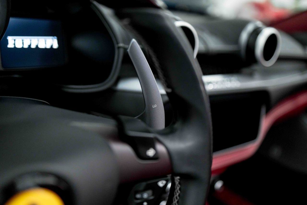 Used 2020 Ferrari Portofino RWD image 83