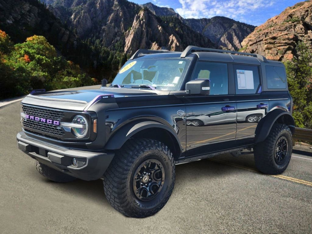 Used 2022 Ford Bronco Wildtrak image 5