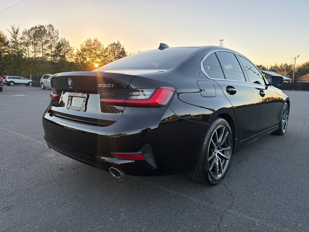 Used 2020 BMW 330i Sedan w/ Convenience Package image 4