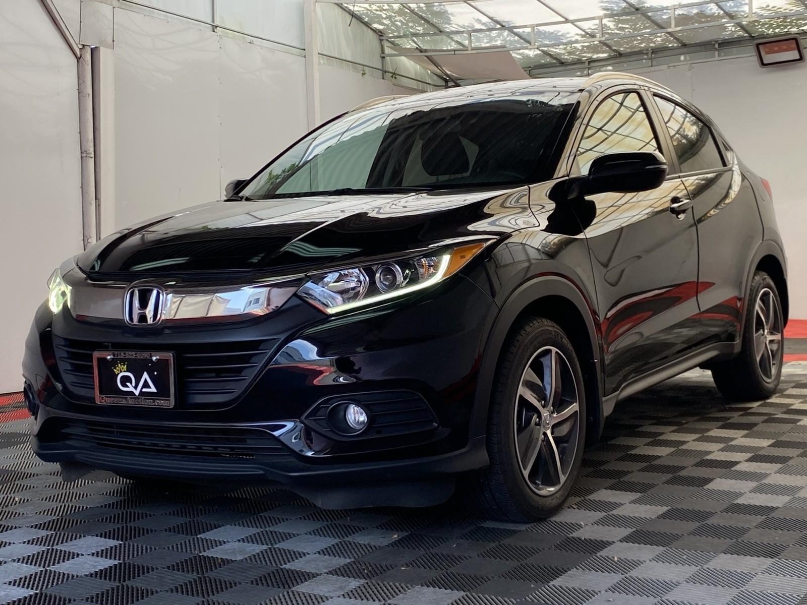 Used 2022 Honda HR-V EX-L image 3