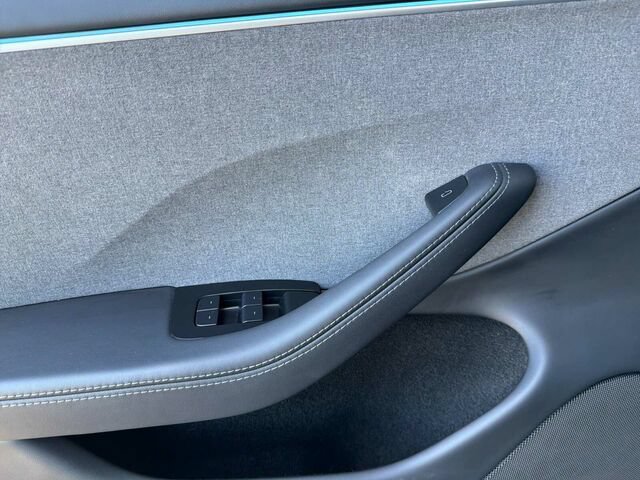 Used 2024 Tesla Model 3 Standard Range RWD image 13