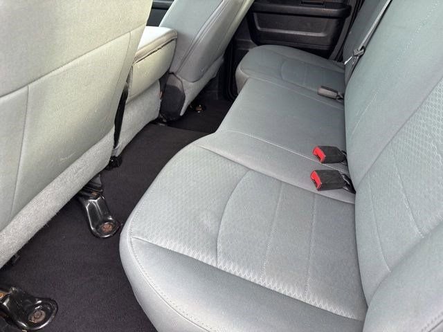 Used 2015 RAM 1500 ST w/ SXT Appearance Group image 28