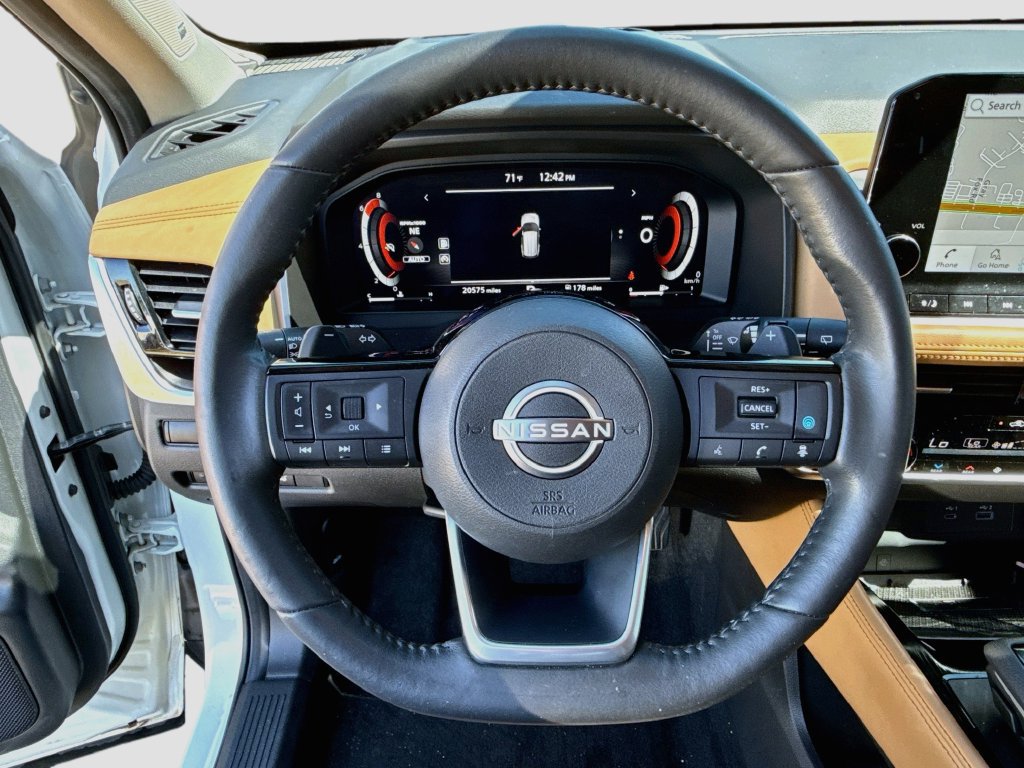 Used 2023 Nissan Rogue Platinum w/ Platinum Premium Package AWD/4WD image 13