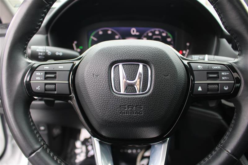 Used 2023 Honda Accord Touring image 17