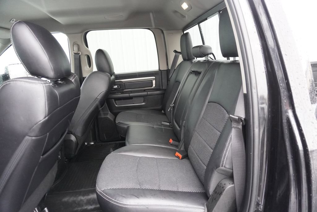 Used 2018 RAM 2500 Big Horn w/ Sport Appearance Group image 27