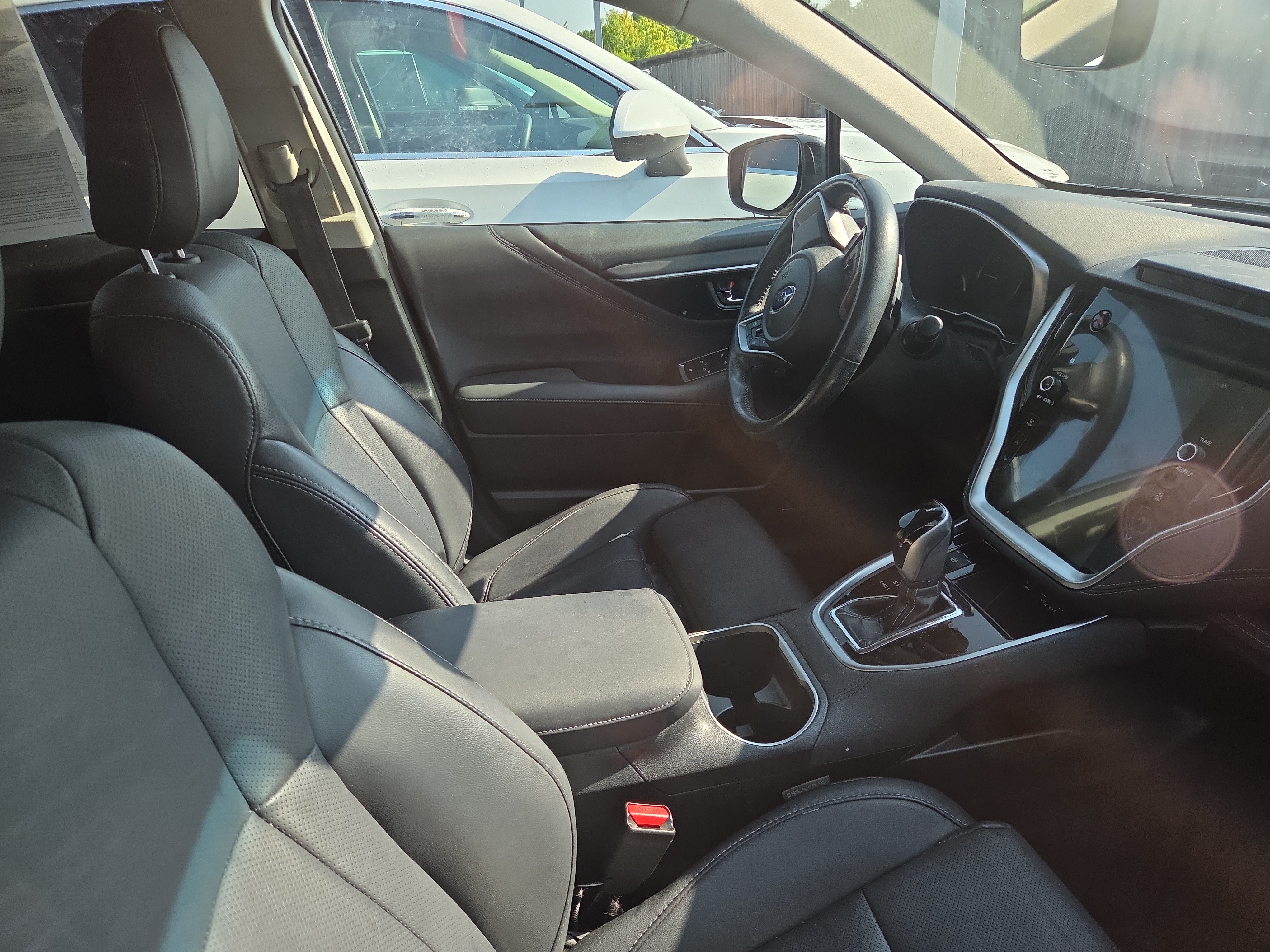 Used 2022 Subaru Outback Limited AWD/4WD image 8