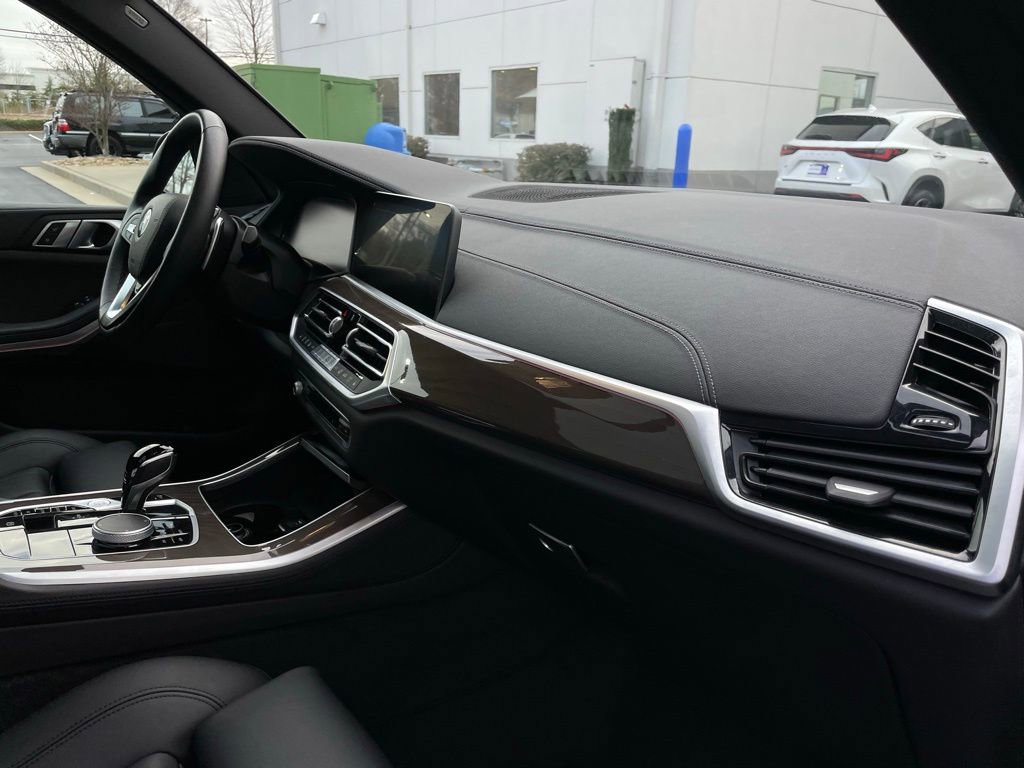 Used 2022 BMW X5 xDrive40i image 34