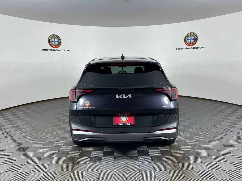 New 2026 Kia Sportage LX w/ LX Convenience Package AWD/4WD image 18