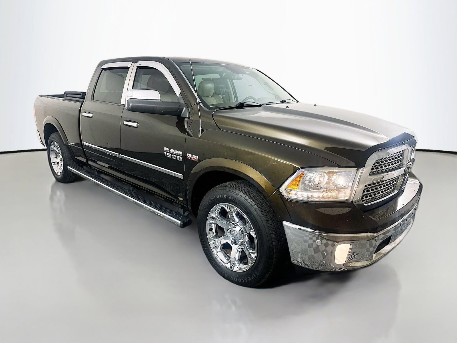 Used 2014 RAM 1500 Laramie w/ Convenience Group AWD/4WD image 1