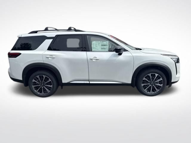 New 2026 Nissan Pathfinder Platinum AWD/4WD image 10