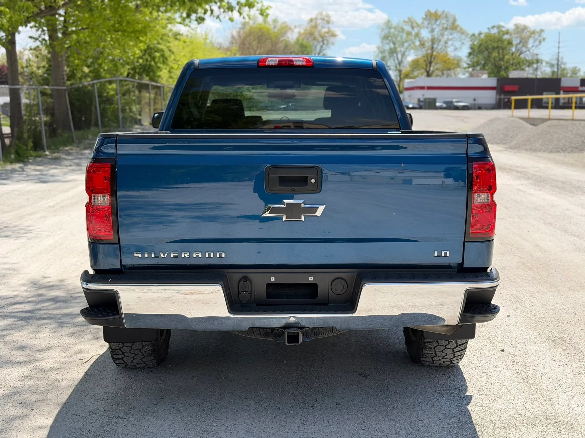 Used 2019 Chevrolet Silverado 1500 LT w/ All Star Edition AWD/4WD image 6