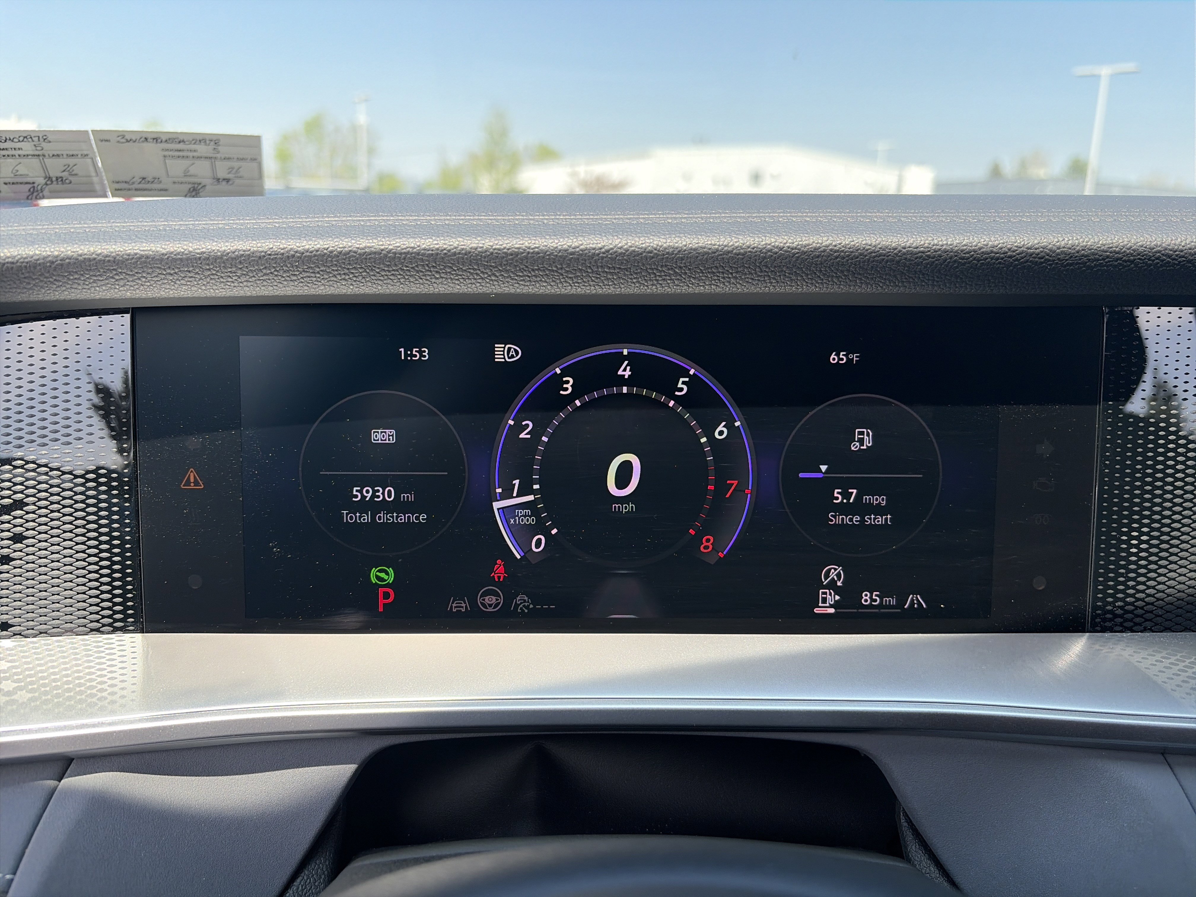 Used 2025 Volkswagen Tiguan SE R-Line AWD/4WD image 48