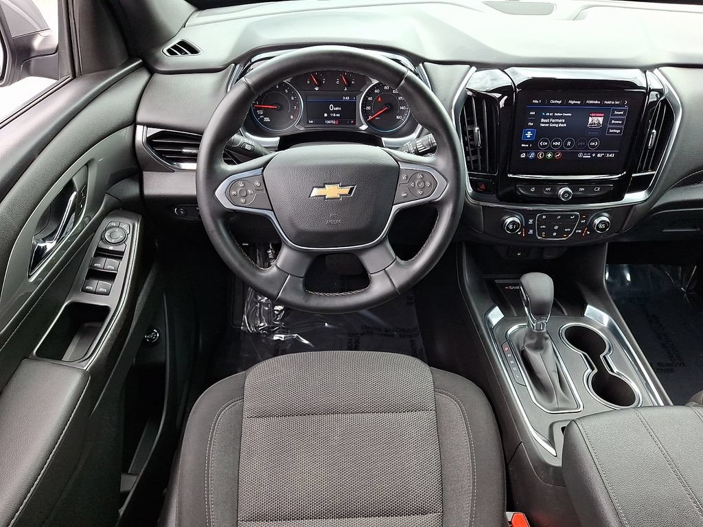 Used 2023 Chevrolet Traverse LT AWD/4WD image 13