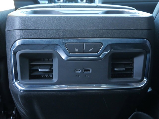 Used 2024 GMC Sierra 3500 Denali w/ Denali Reserve Package image 16