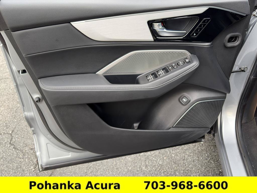 Certified 2023 Acura MDX SH-AWD image 25