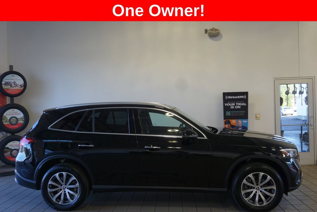 Used 2024 Mercedes-Benz GLC 300 4MATIC image 2
