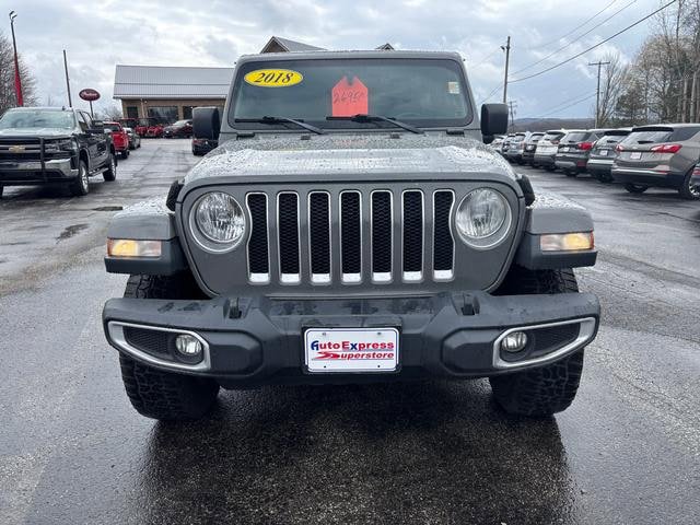 Used 2018 Jeep Wrangler Unlimited Sahara AWD/4WD video 2