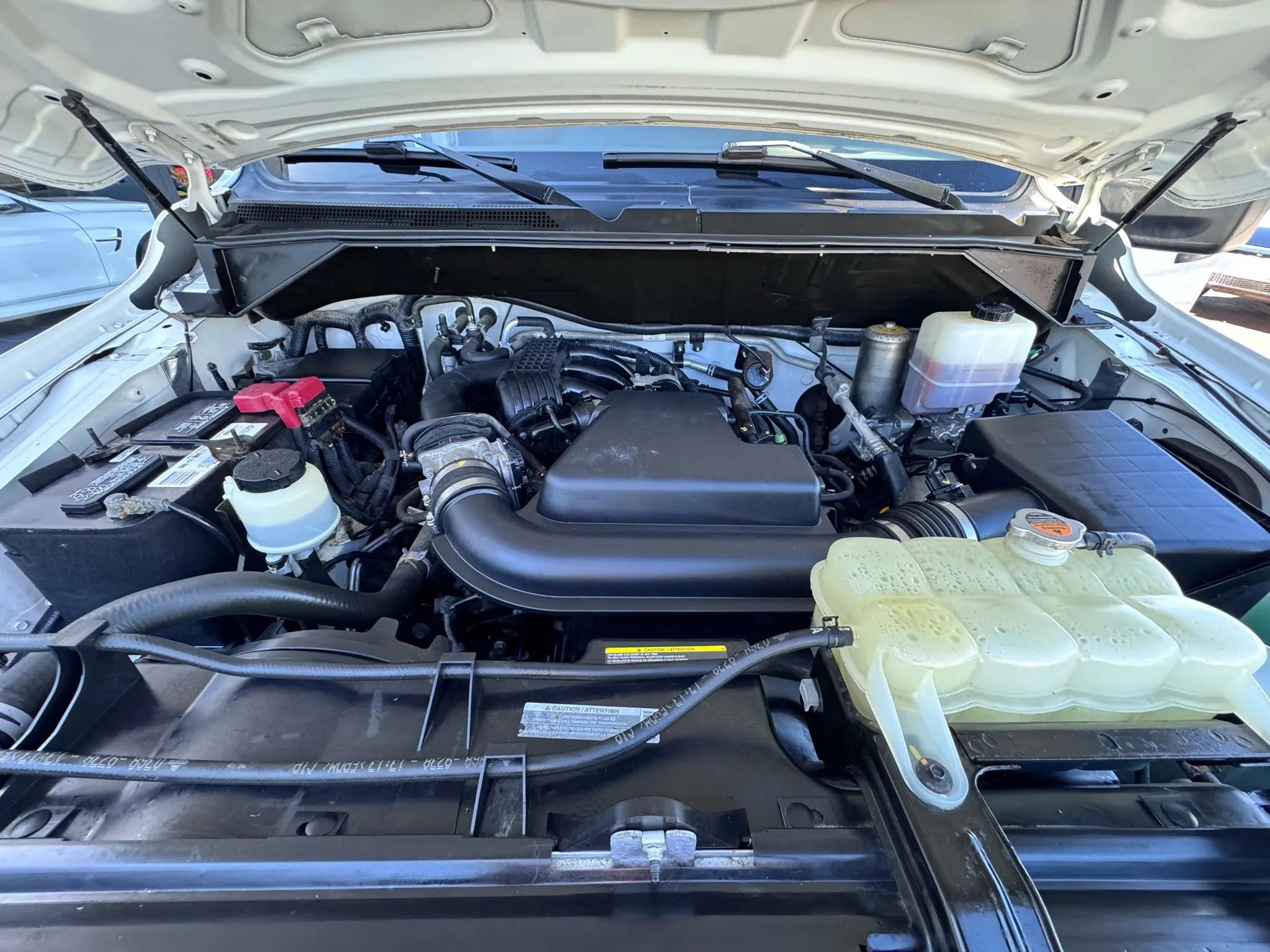 Used 2018 Nissan NV 3500 S image 30