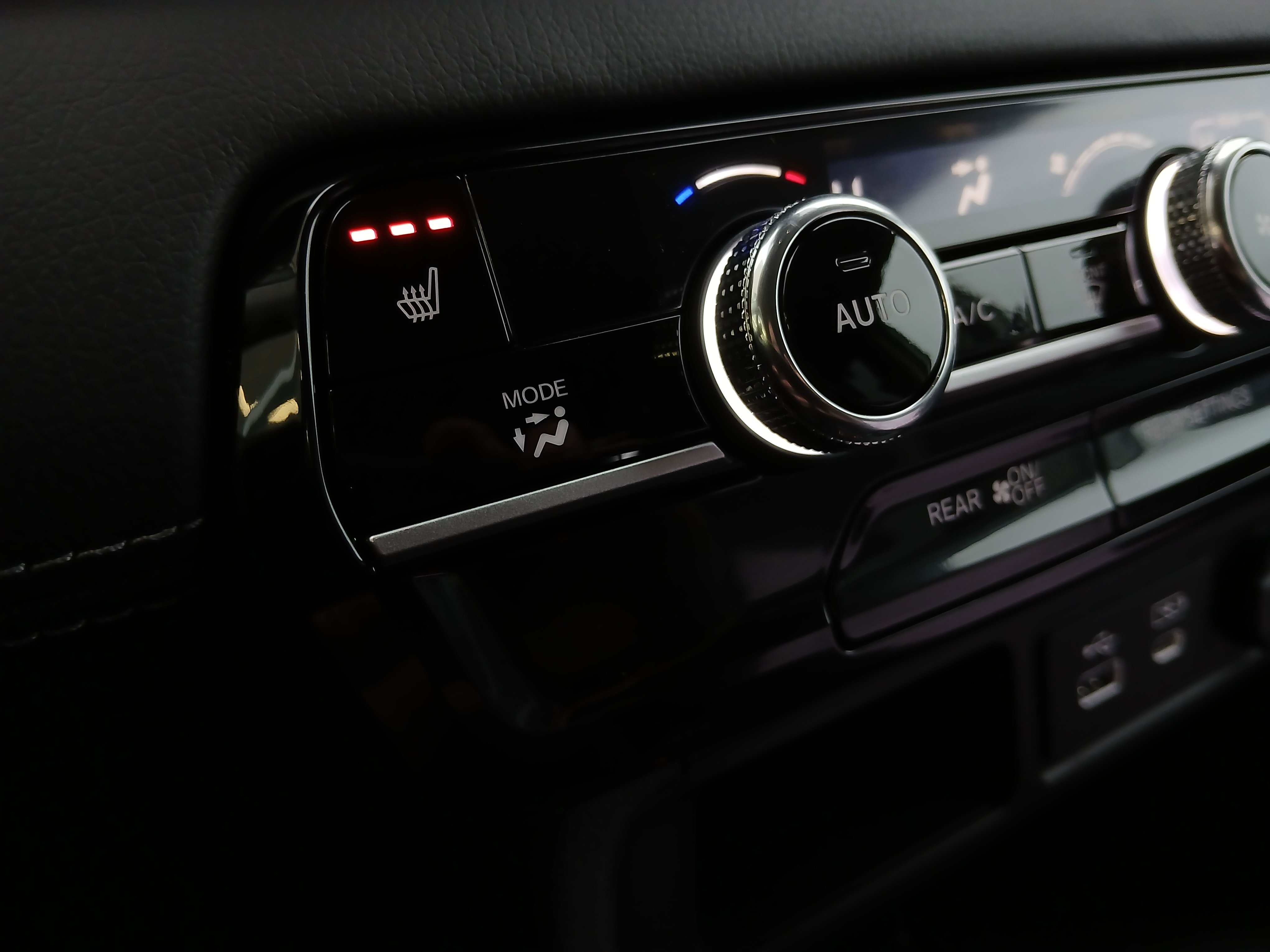 New 2025 Honda Pilot EX-L image 12