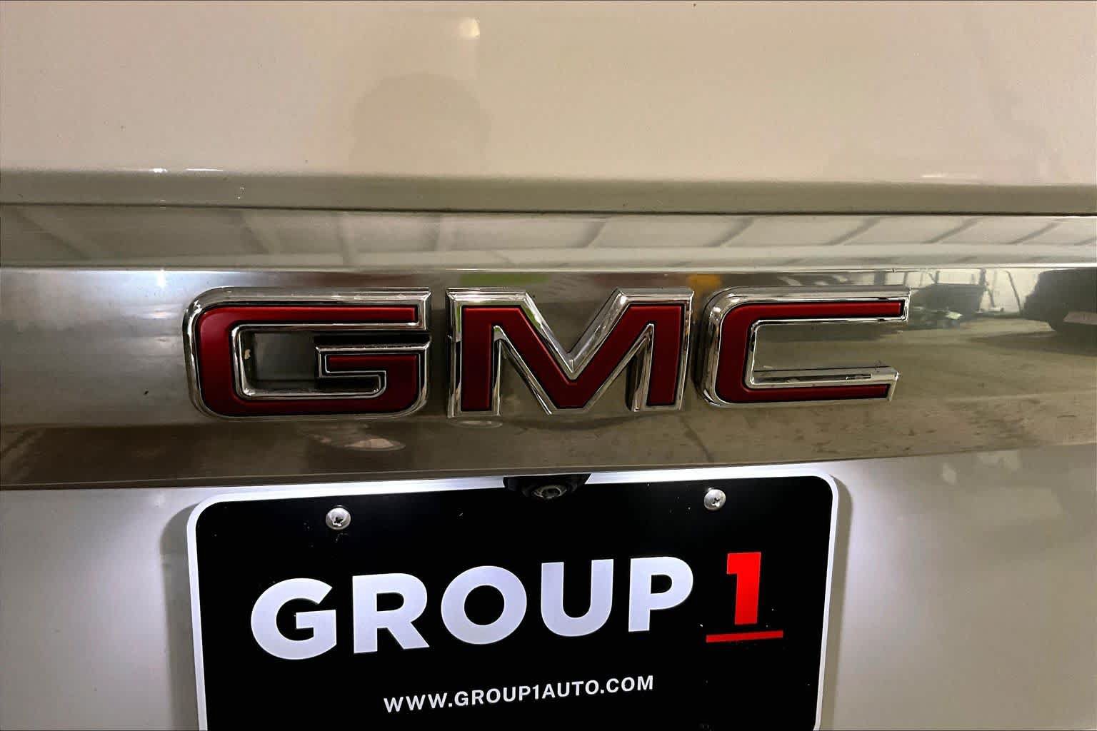 Used 2024 GMC Yukon Denali AWD/4WD image 30