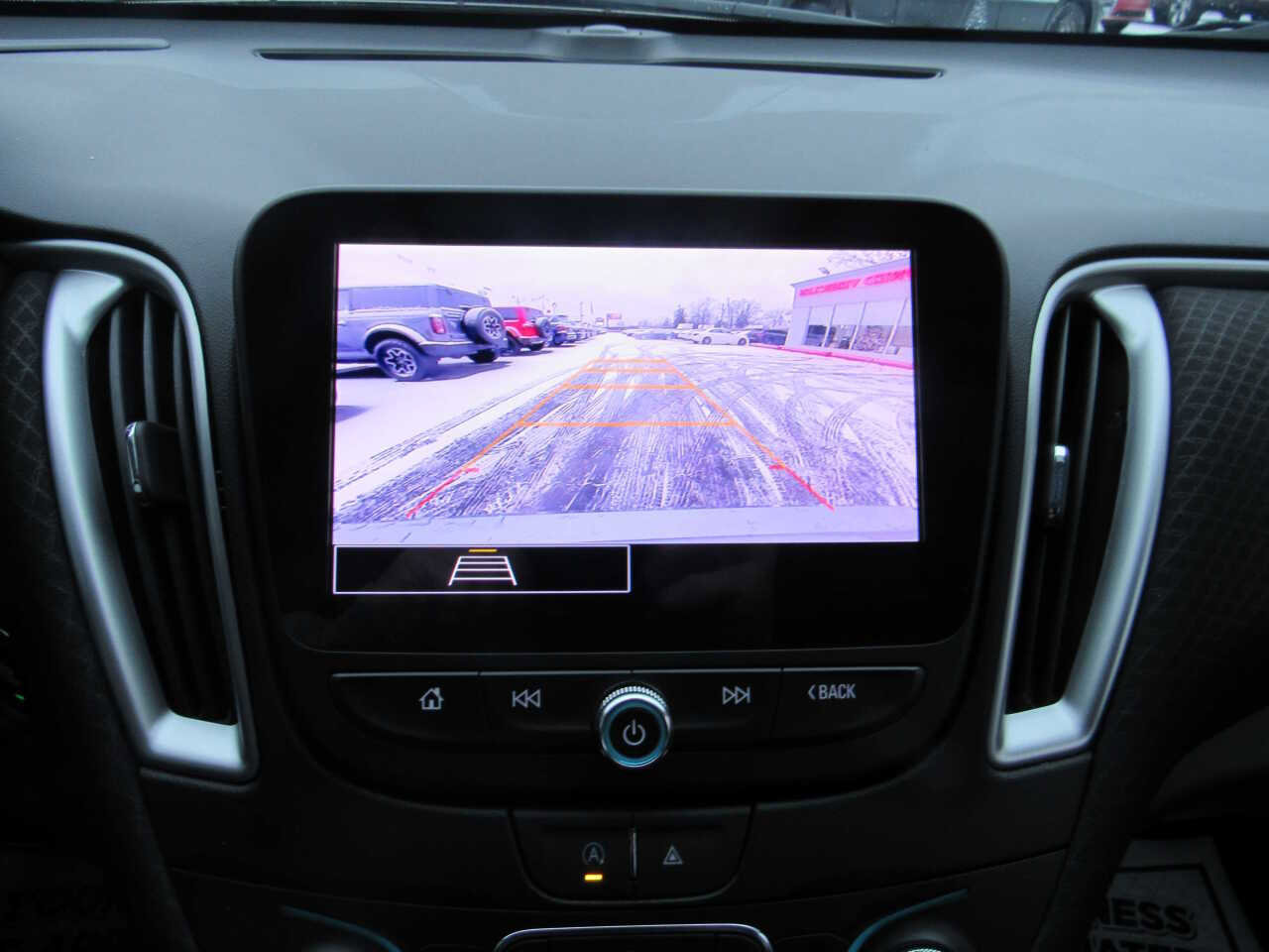 Used 2023 Chevrolet Malibu LS image 13