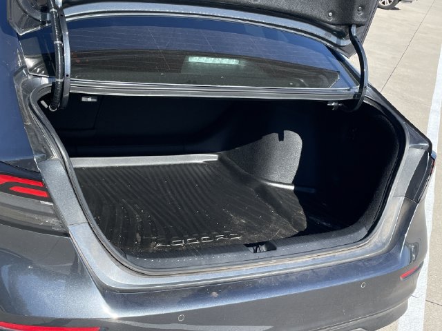 Used 2025 Honda Accord Touring image 28
