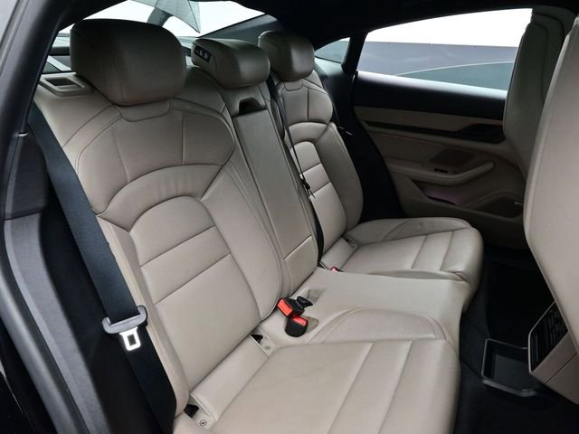 Certified 2022 Porsche Taycan image 16