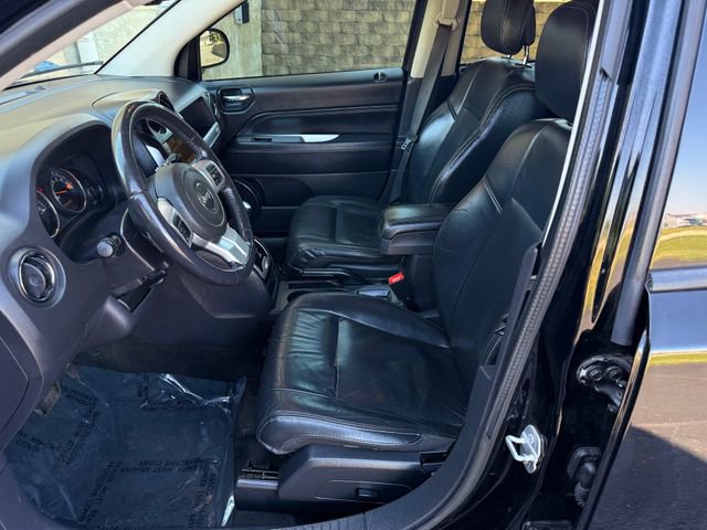 Used 2016 Jeep Compass High Altitude AWD/4WD image 6