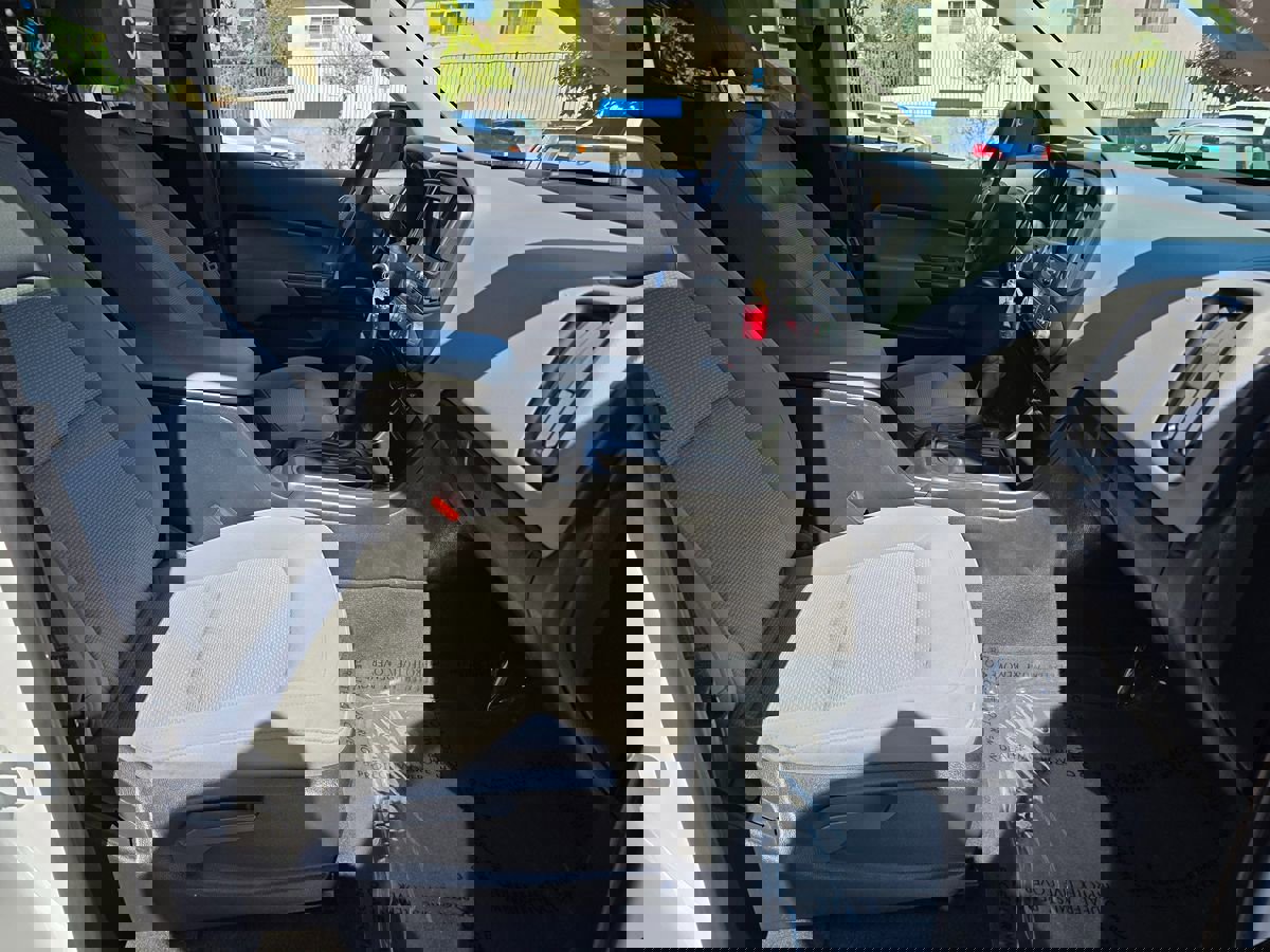 Used 2019 Chevrolet Colorado W/T w/ Custom Special Edition image 15