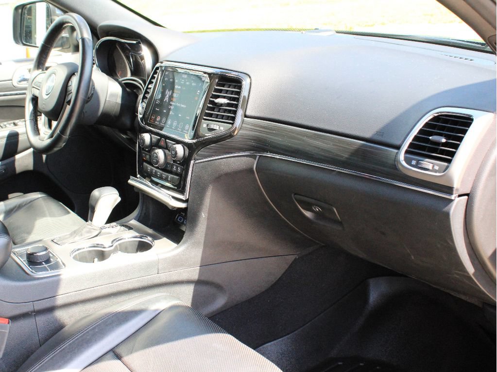 Used 2021 Jeep Grand Cherokee Limited w/ Luxury Group II AWD/4WD image 24