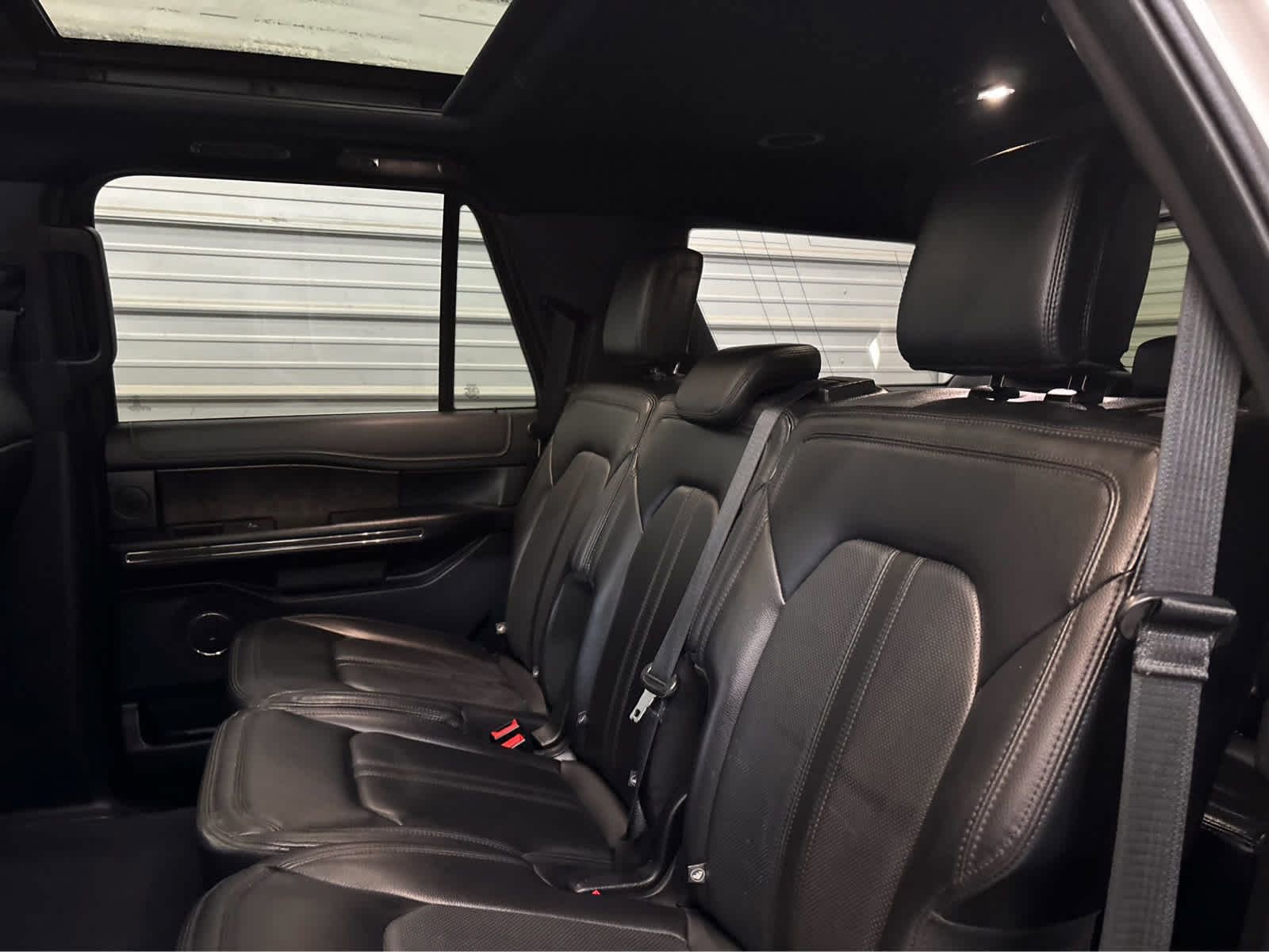 Used 2021 Ford Expedition Limited AWD/4WD image 24